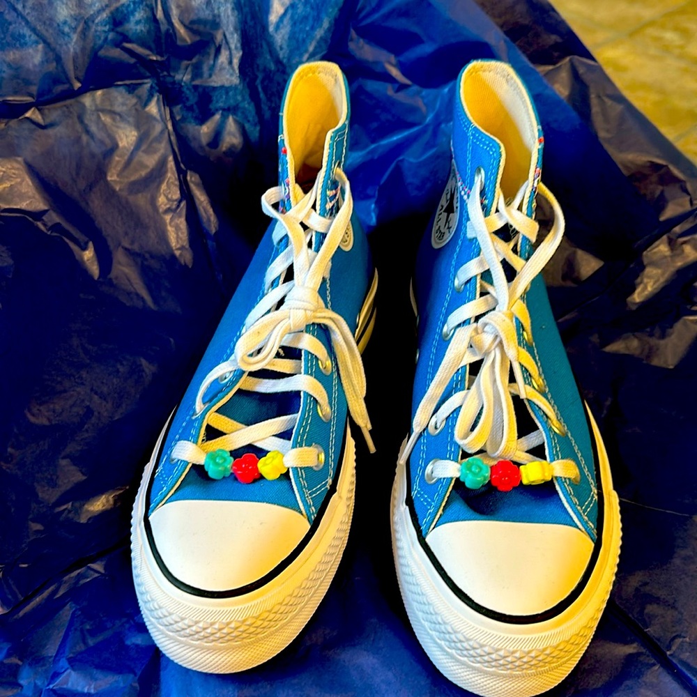 Fun converse high top sneakers